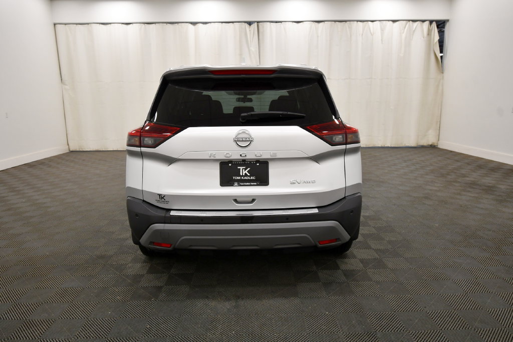 Used 2023 Nissan Rogue SV w/ SV Premium B Package AWD/4WD image 6