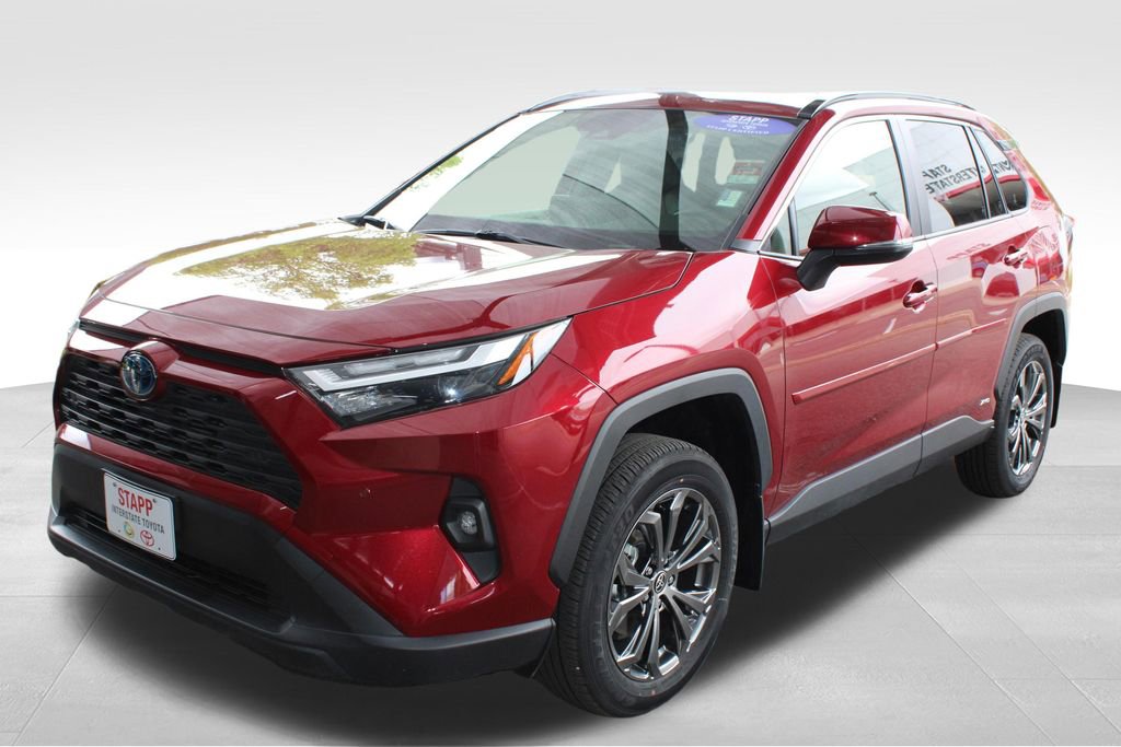 Used 2023 Toyota RAV4 XLE Premium AWD/4WD image 12