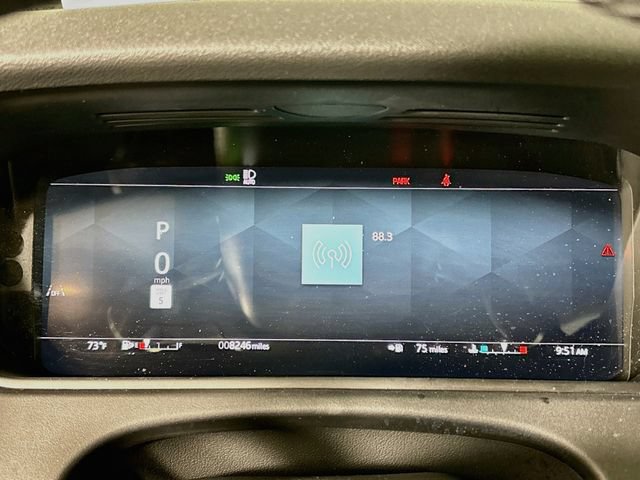 Used 2026 Land Rover Range Rover Velar S AWD/4WD image 13