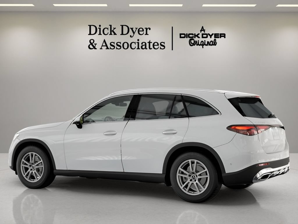 Used 2026 Mercedes-Benz GLC 300 image 21