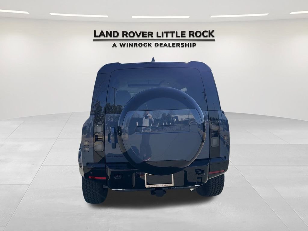 New 2026 Land Rover Defender 110 X-Dynamic SE image 6