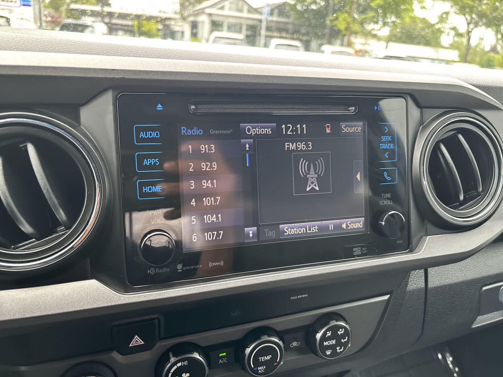Used 2019 Toyota Tacoma TRD Off-Road AWD/4WD image 19