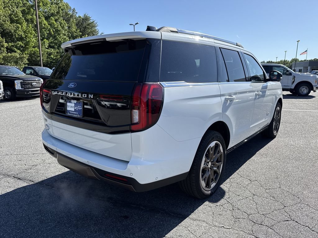 Used 2025 Ford Expedition King Ranch AWD/4WD image 7