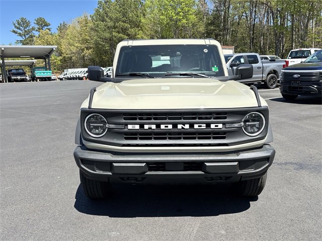 New 2025 Ford Bronco 4-Door image 3