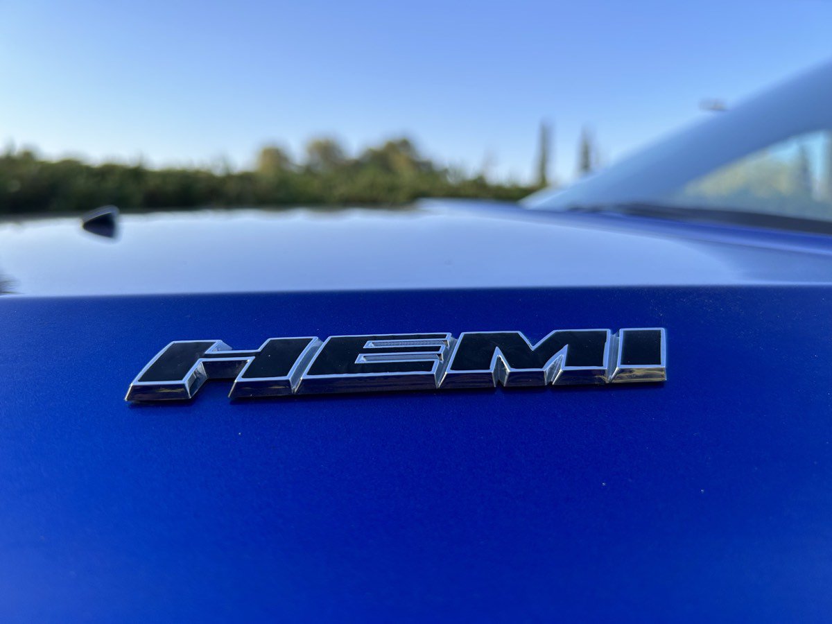 Used 2012 Dodge Challenger R/T Plus RWD image 6
