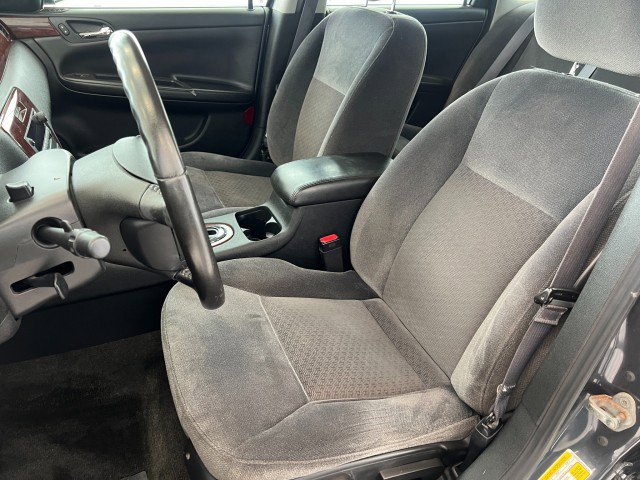 Used 2011 Chevrolet Impala LT image 10