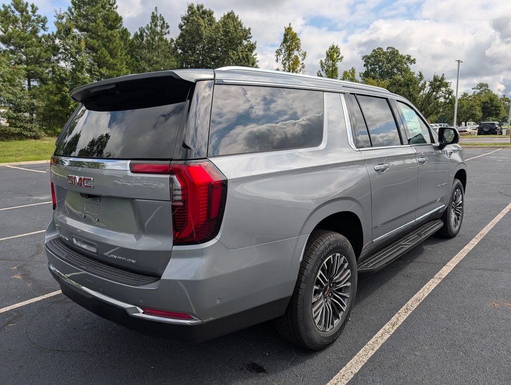 New 2026 GMC Yukon XL Elevation w/ Elevation Premium Package AWD/4WD image 26