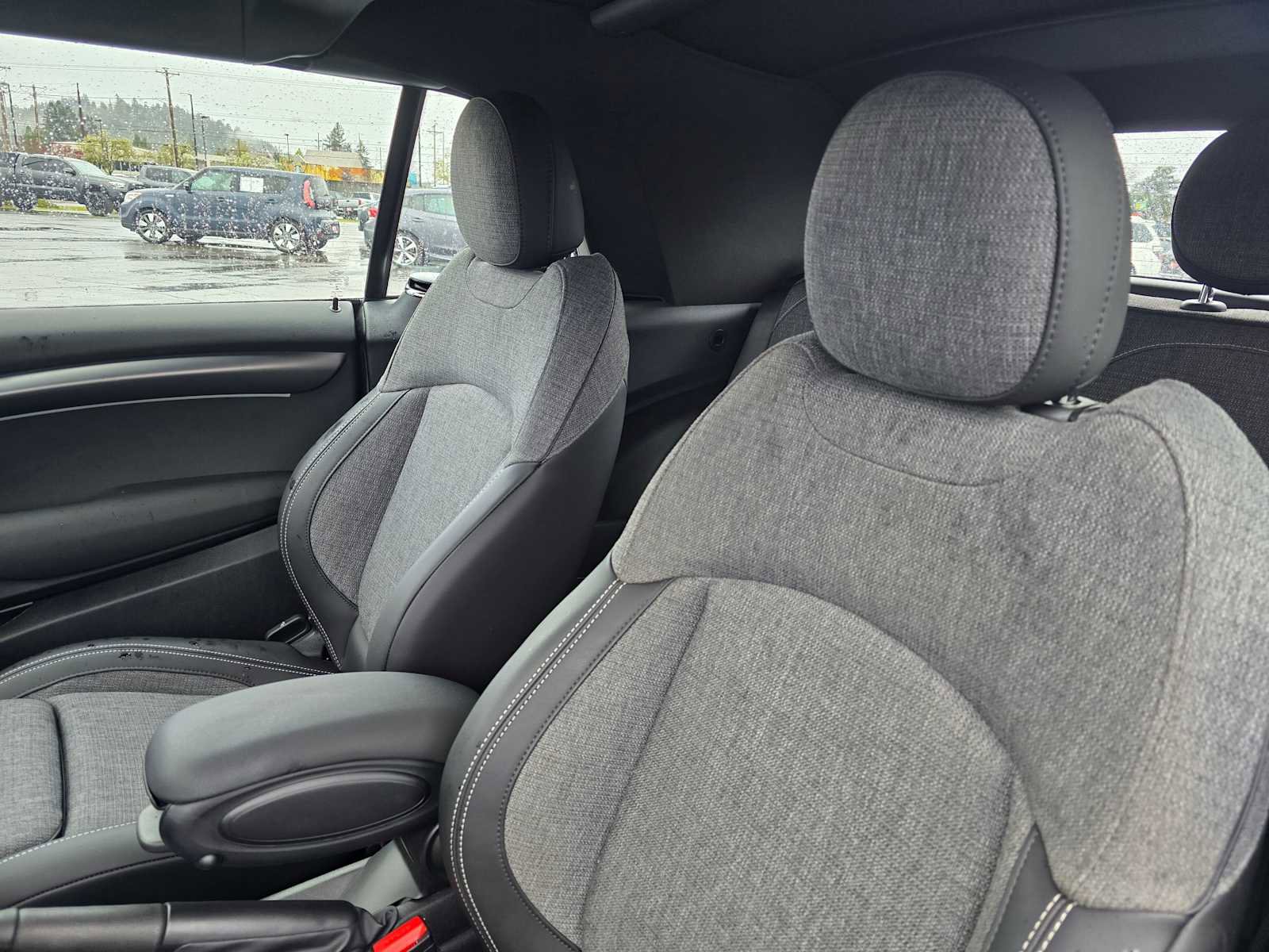 Used 2022 MINI Cooper S image 19