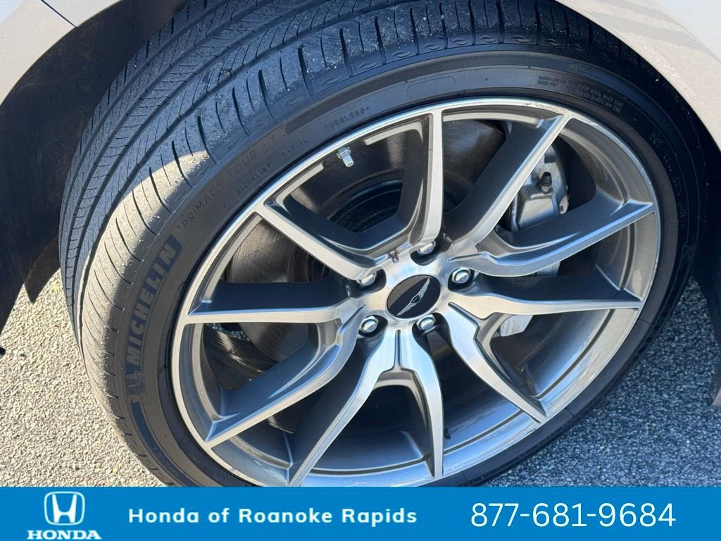 Used 2024 Genesis G70 2.5T image 20