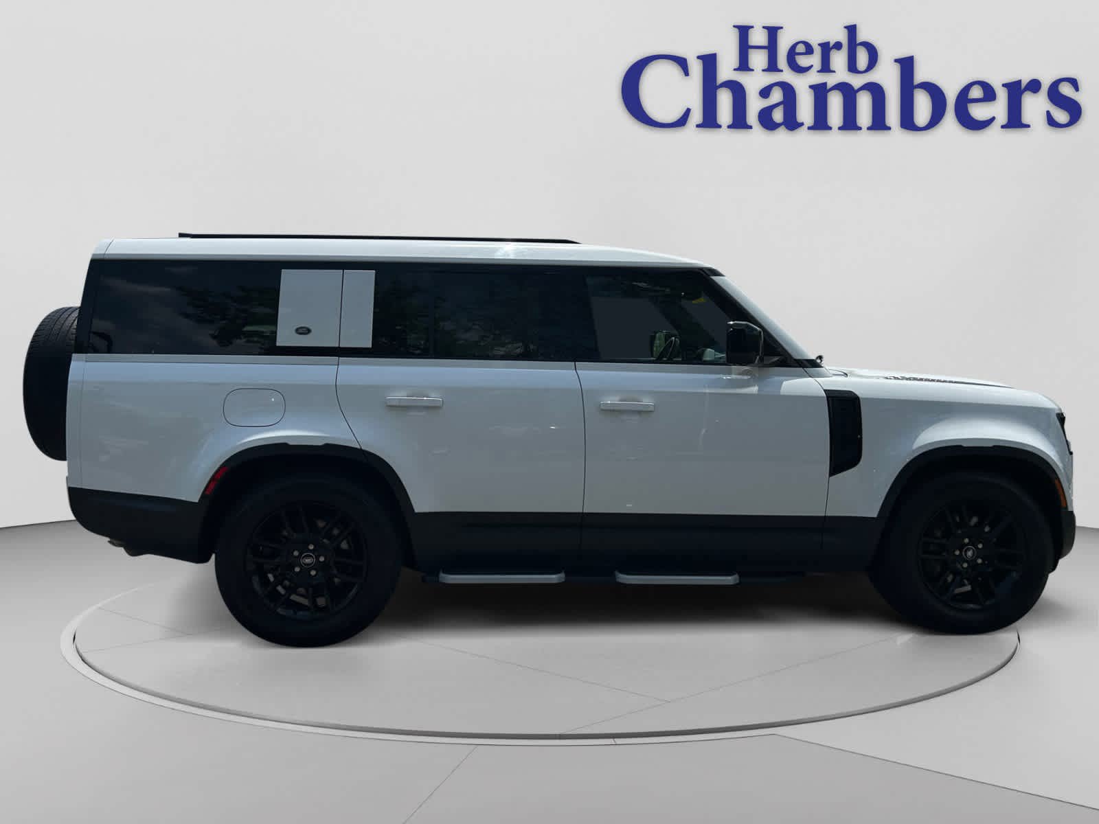 Certified 2024 Land Rover Defender 130 S AWD/4WD image 5