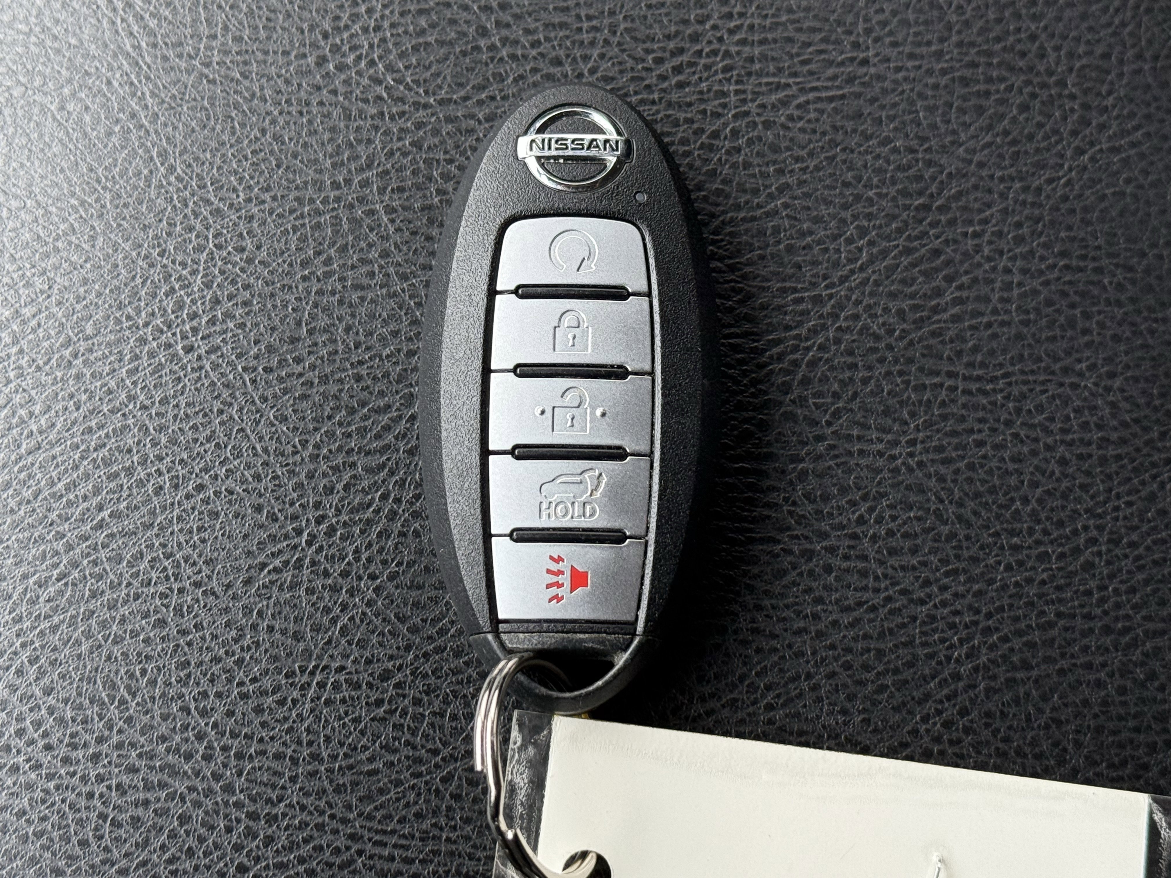 Used 2019 Nissan Pathfinder Platinum image 33