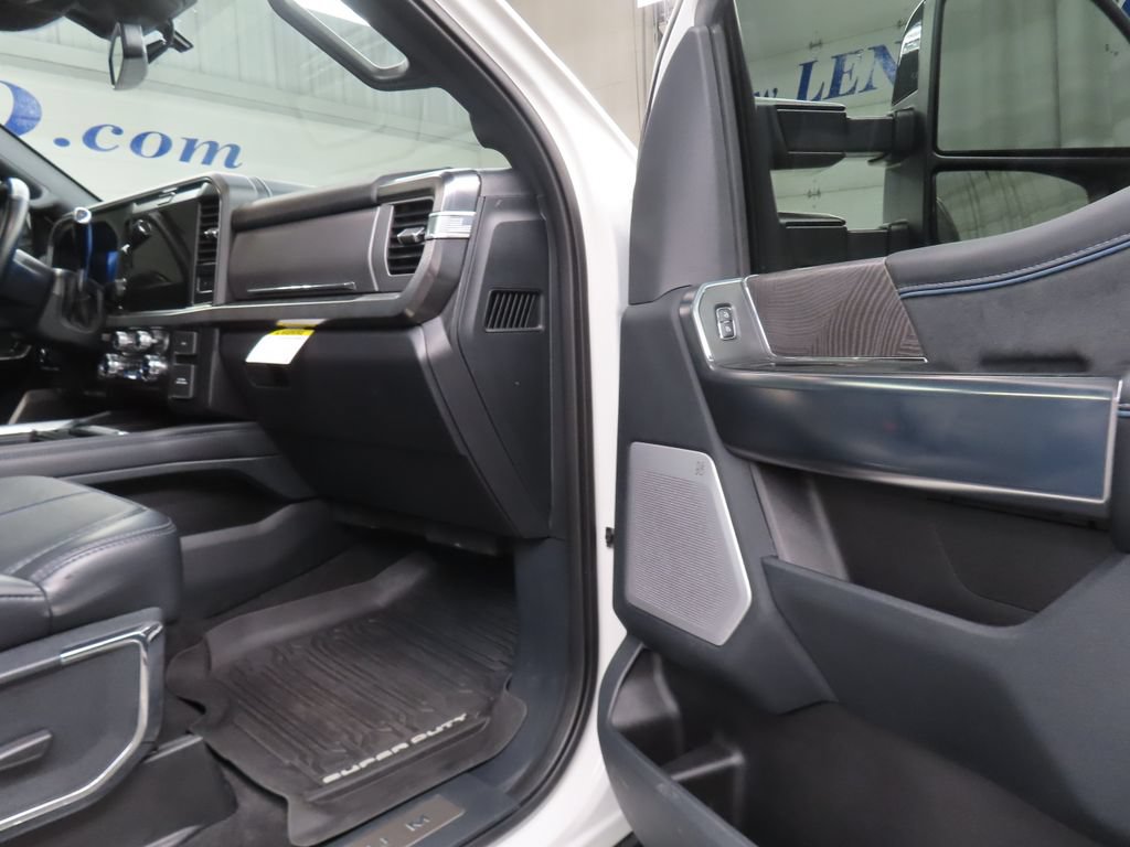 Used 2025 Ford F250 Platinum AWD/4WD image 34