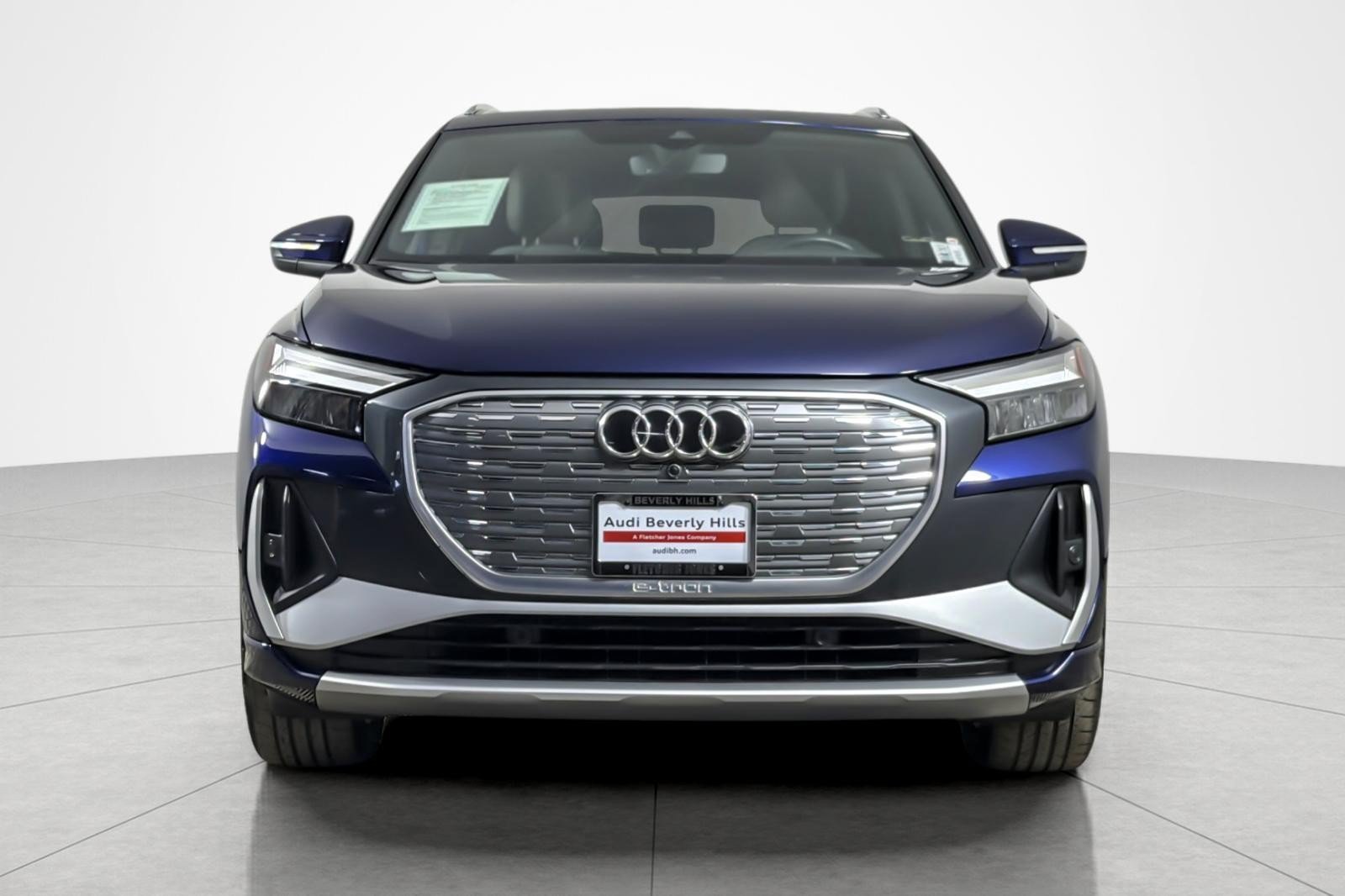 Used 2024 Audi Q4 e-tron Premium Plus AWD/4WD image 8