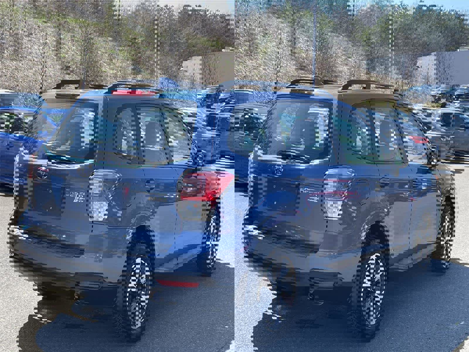 Used 2017 Subaru Forester 2.5i w/ Alloy Wheel Package image 5