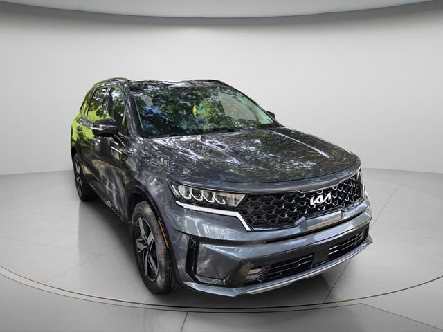 Used 2022 Kia Sorento EX w/ Panoramic Sunroof Package FWD image 4