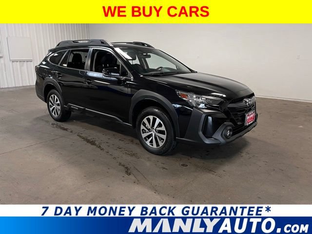 Used 2023 Subaru Outback Premium AWD/4WD image 1