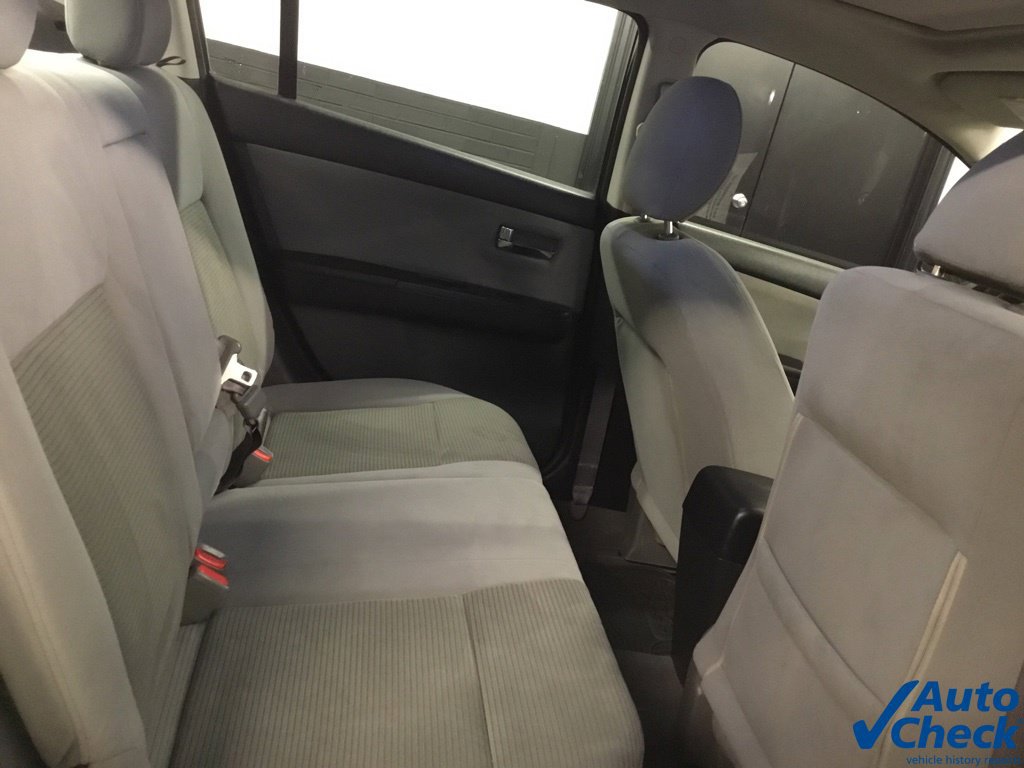 Used 2012 Nissan Sentra 2.0 SR w/ Special Edition Pkg FWD image 31