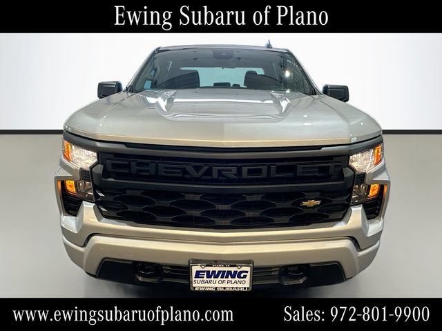 Used 2022 Chevrolet Silverado 1500 Custom RWD image 2