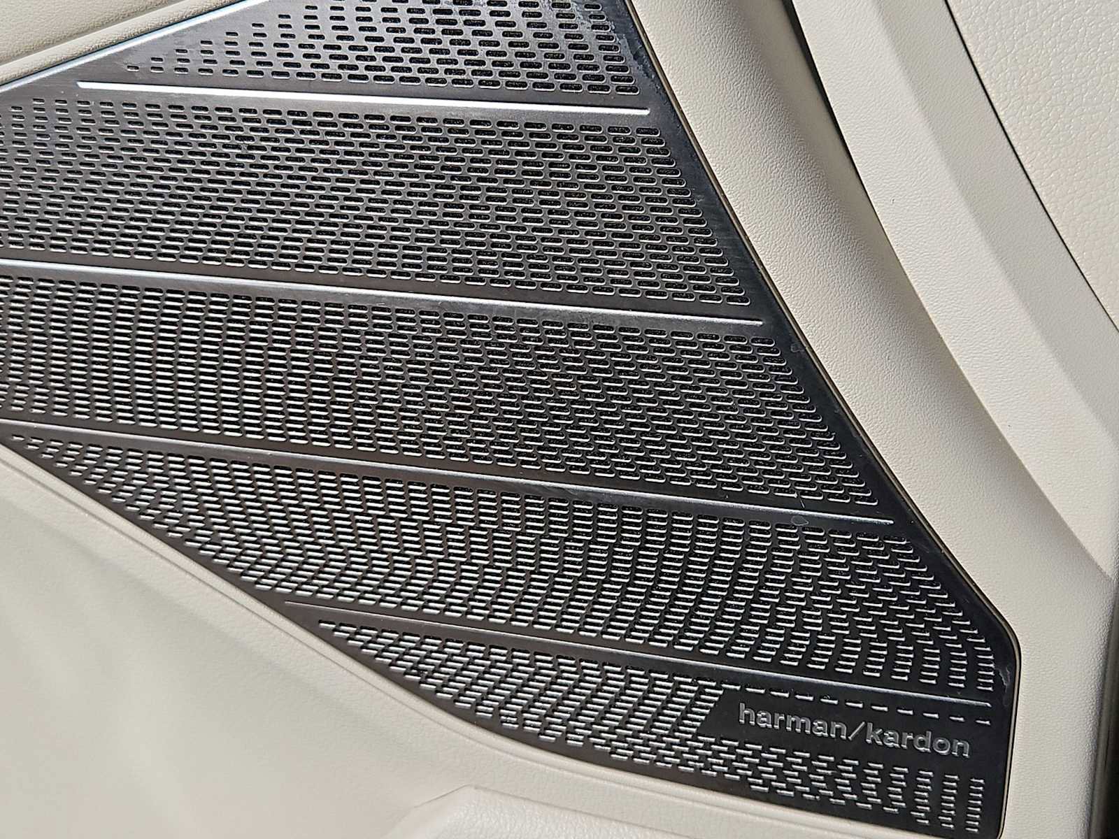 Used 2020 Hyundai Palisade Limited image 31