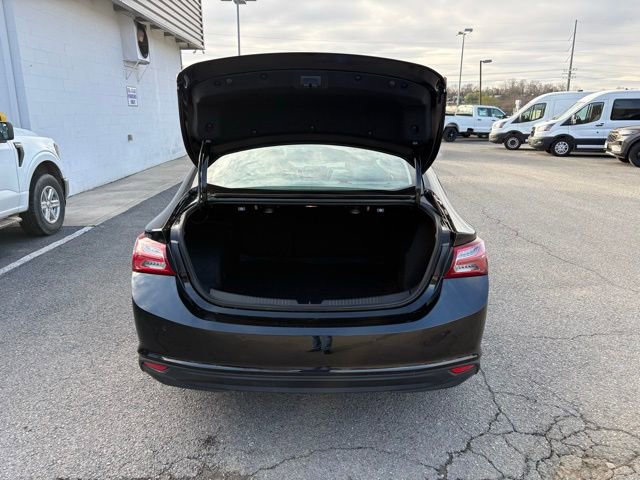 Used 2024 Chevrolet Malibu LT image 33
