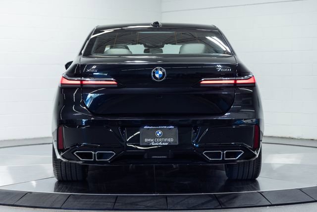 Certified 2023 BMW 760i xDrive AWD/4WD image 7