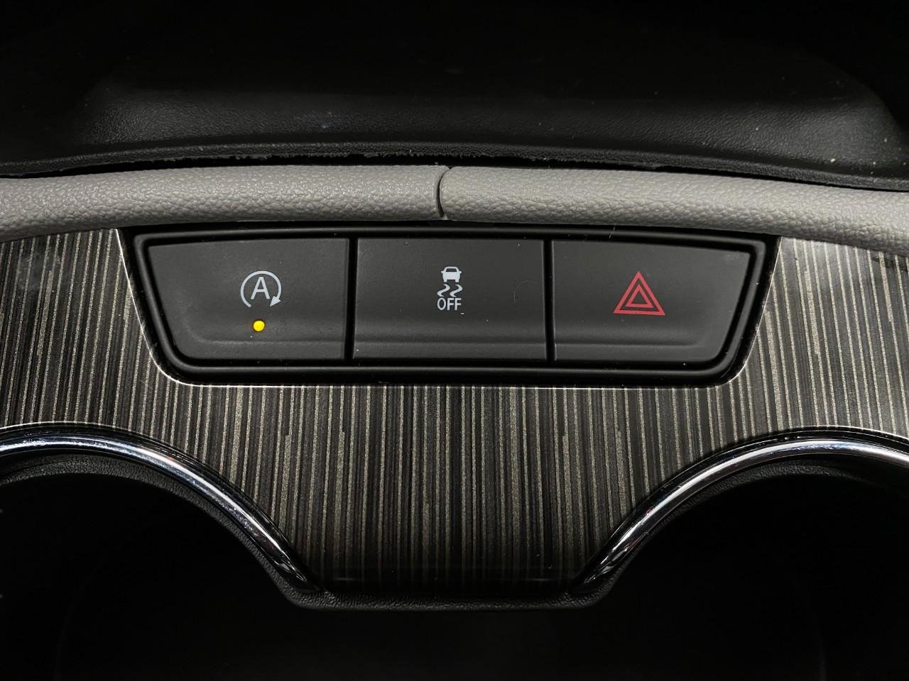 Used 2023 GMC Acadia SLT w/ Preferred Package image 26