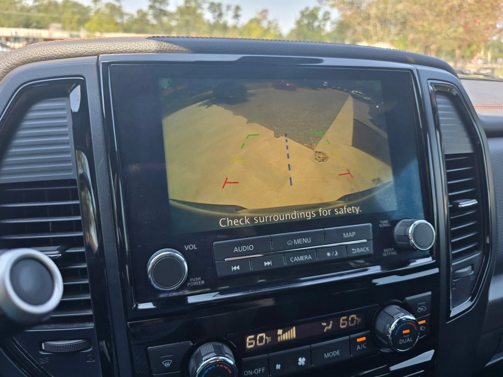 Used 2020 Nissan Titan PRO-4X AWD/4WD image 17