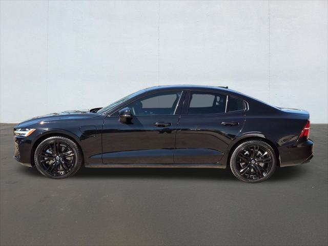 Used 2024 Volvo S60 T8 Plus w/ Climate Package AWD/4WD image 8