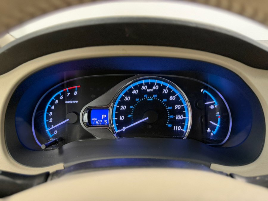 Used 2011 Toyota Sienna XLE w/ Premium Pkg AWD/4WD image 56