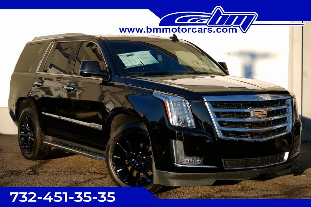 Used 2020 Cadillac Escalade Luxury AWD/4WD image 1