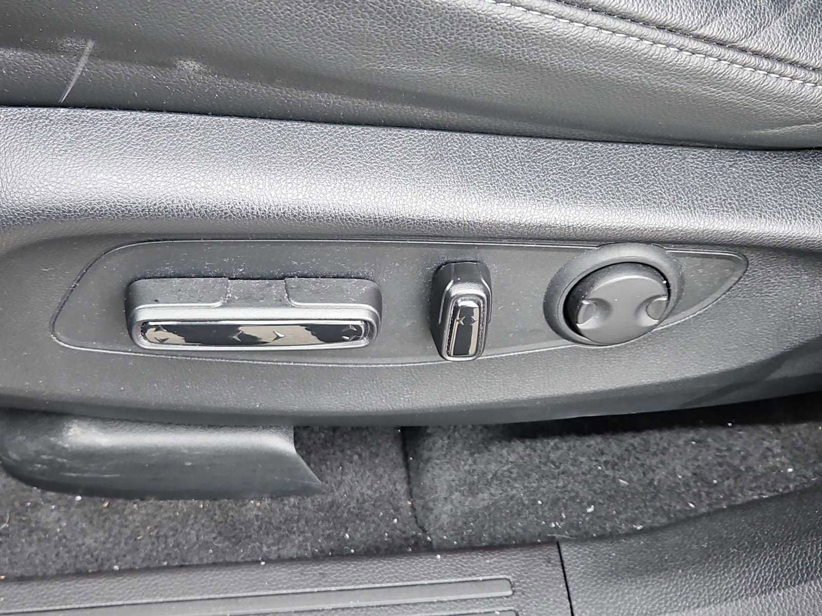 Certified 2025 Honda CR-V EX-L image 23