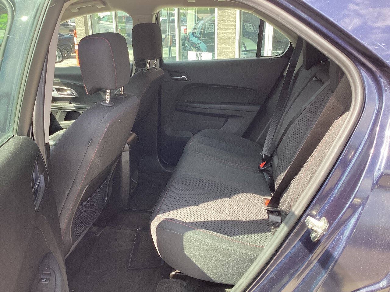 Used 2015 Chevrolet Equinox LS FWD image 9