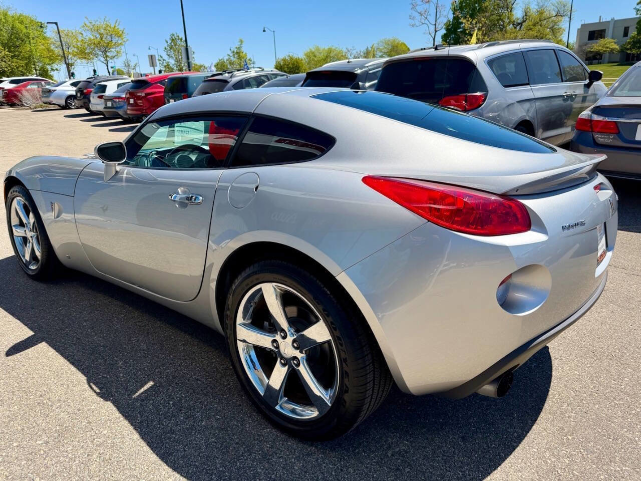Used 2009 Pontiac Solstice GXP w/ Premium Package RWD image 8