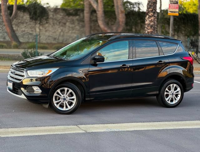 Used 2019 Ford Escape SEL FWD image 9