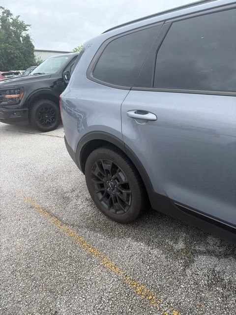 Used 2022 Kia Telluride SX w/ SX Prestige Package AWD/4WD image 8