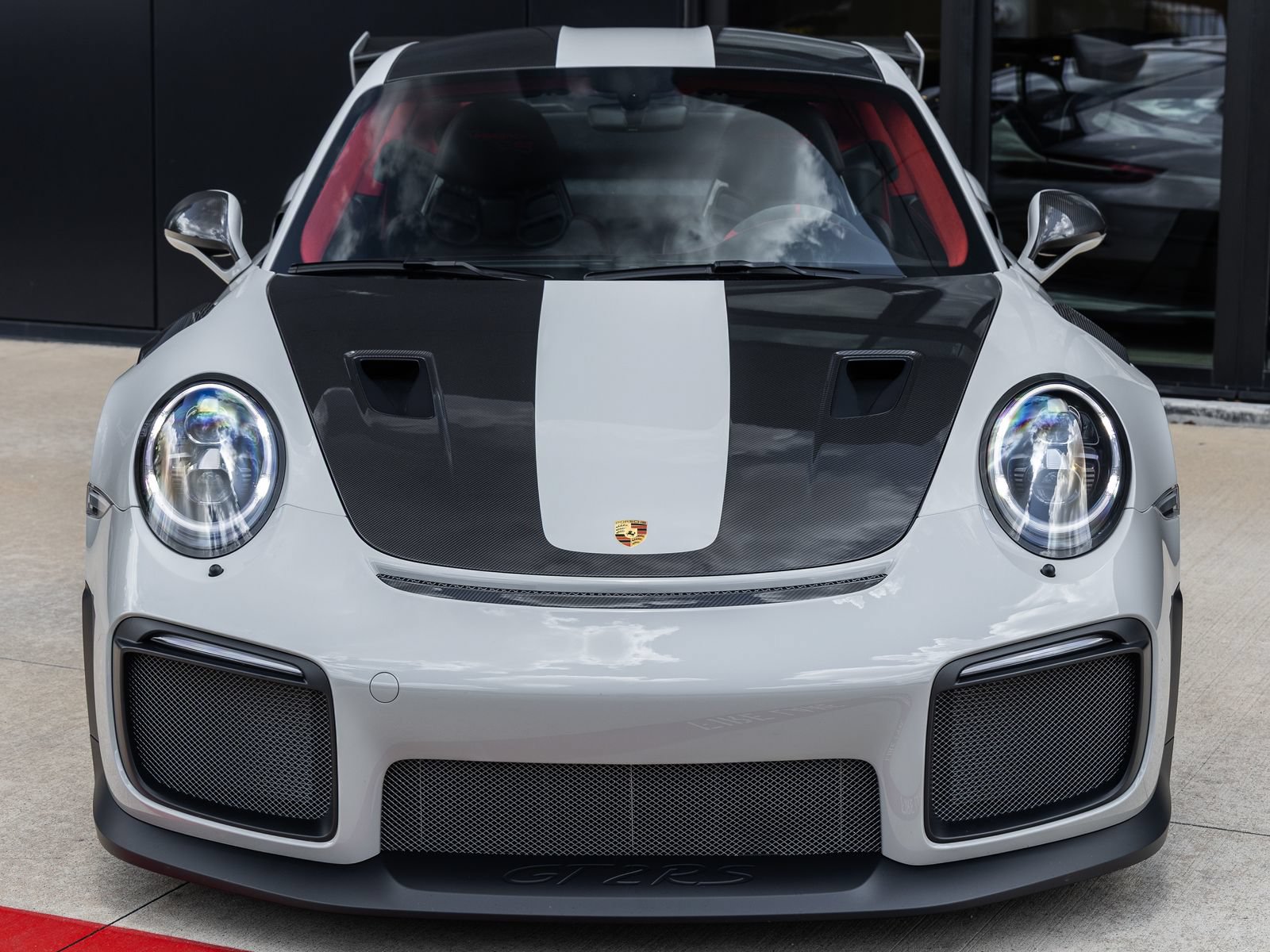 Certified 2019 Porsche 911 GT2 RS RWD image 8