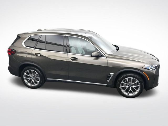 New 2026 BMW X5 xDrive40i w/ Premium Package AWD/4WD image 23