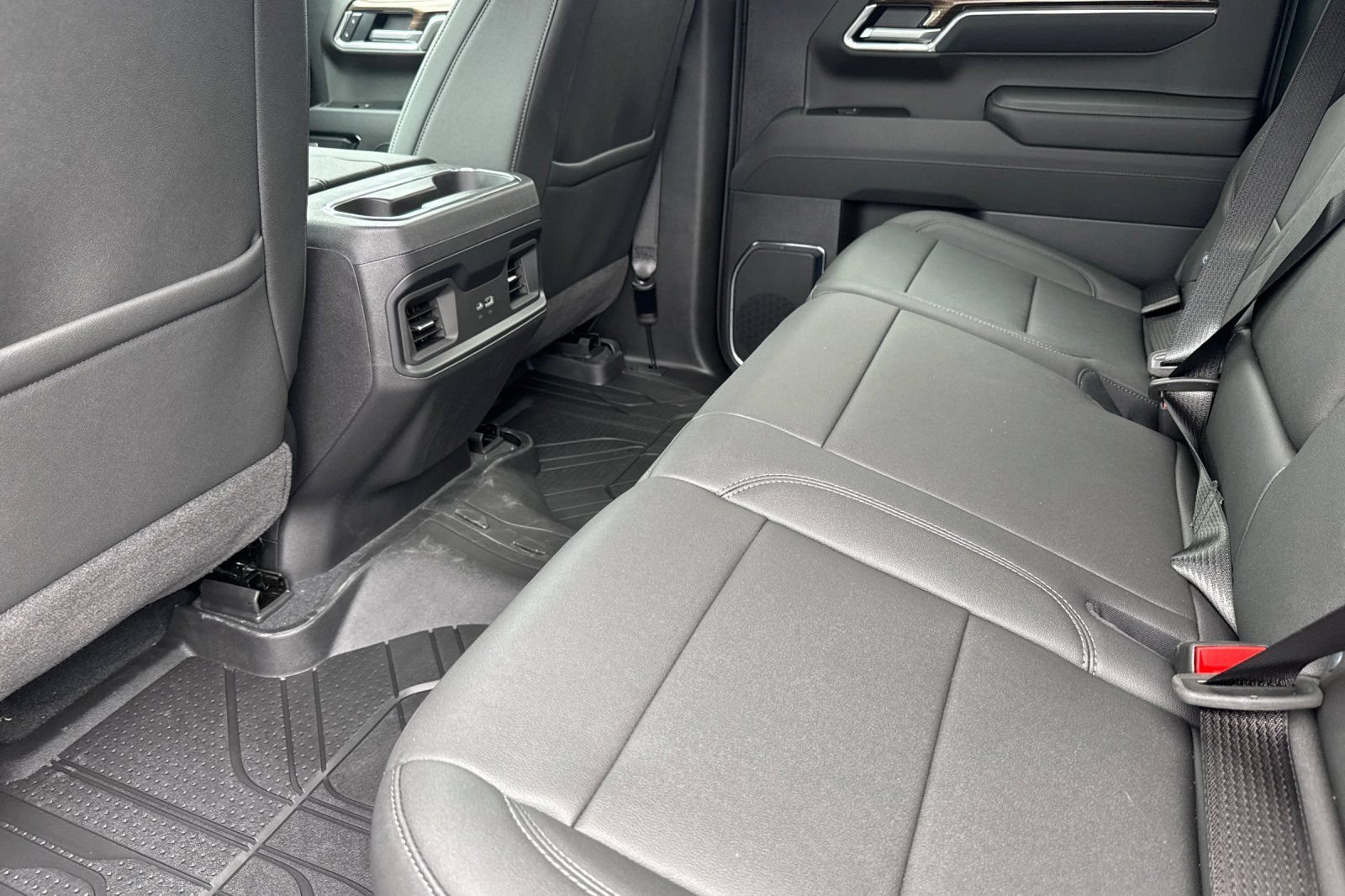 New 2026 Chevrolet Silverado 1500 RST w/ Safety Package AWD/4WD image 11