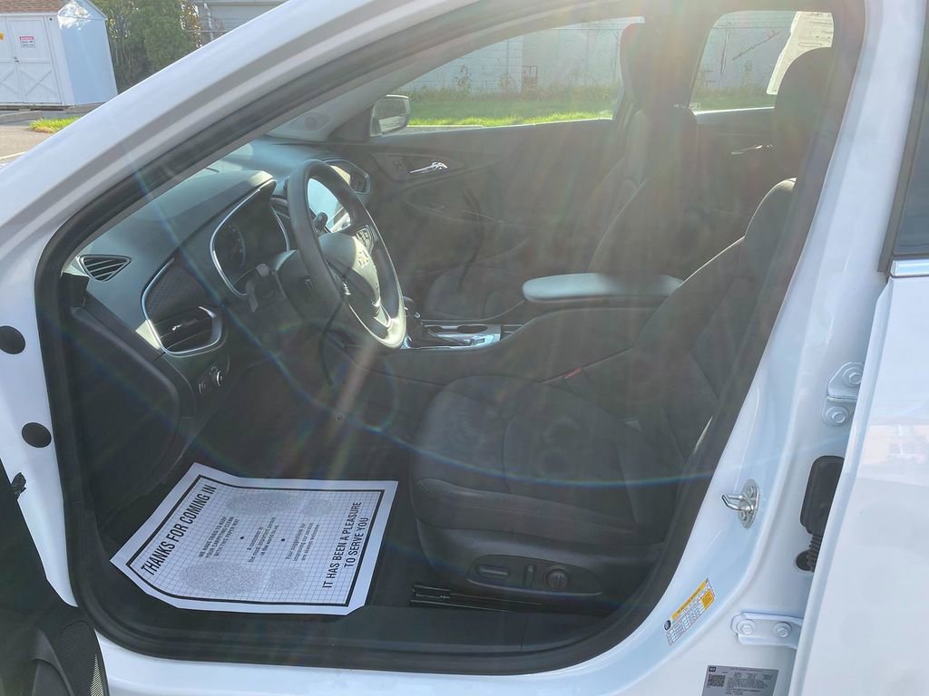 Used 2023 Chevrolet Malibu LS w/ Driver Confidence Package image 12