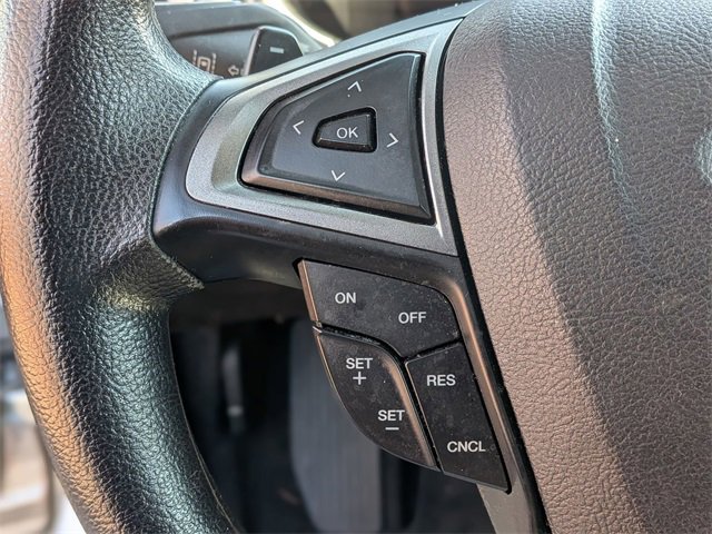 Used 2019 Ford Fusion SE image 16