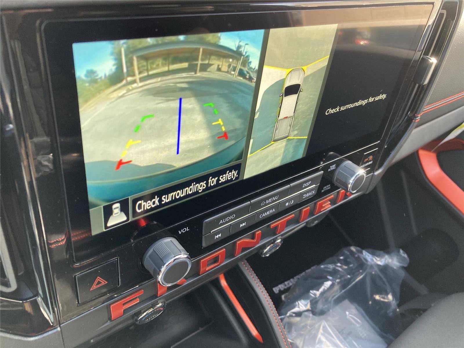 New 2026 Nissan Frontier PRO-4X w/ Pro-4x Convenience Package image 15