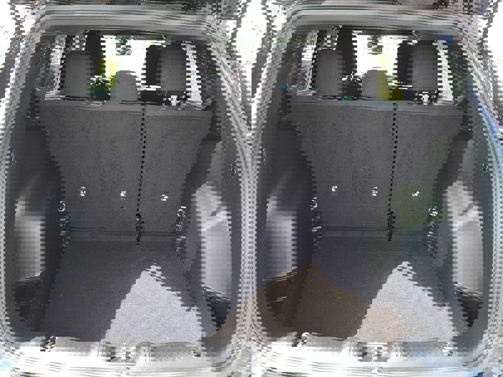 Used 2025 Jeep Compass Sport image 19