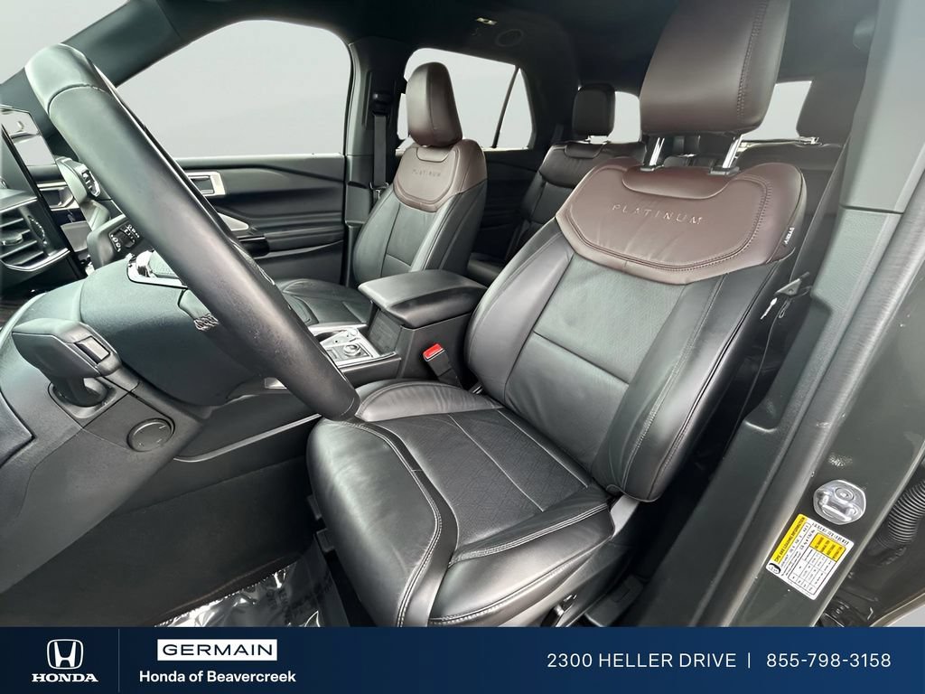 Used 2024 Ford Explorer Platinum w/ Technology Package AWD/4WD image 9