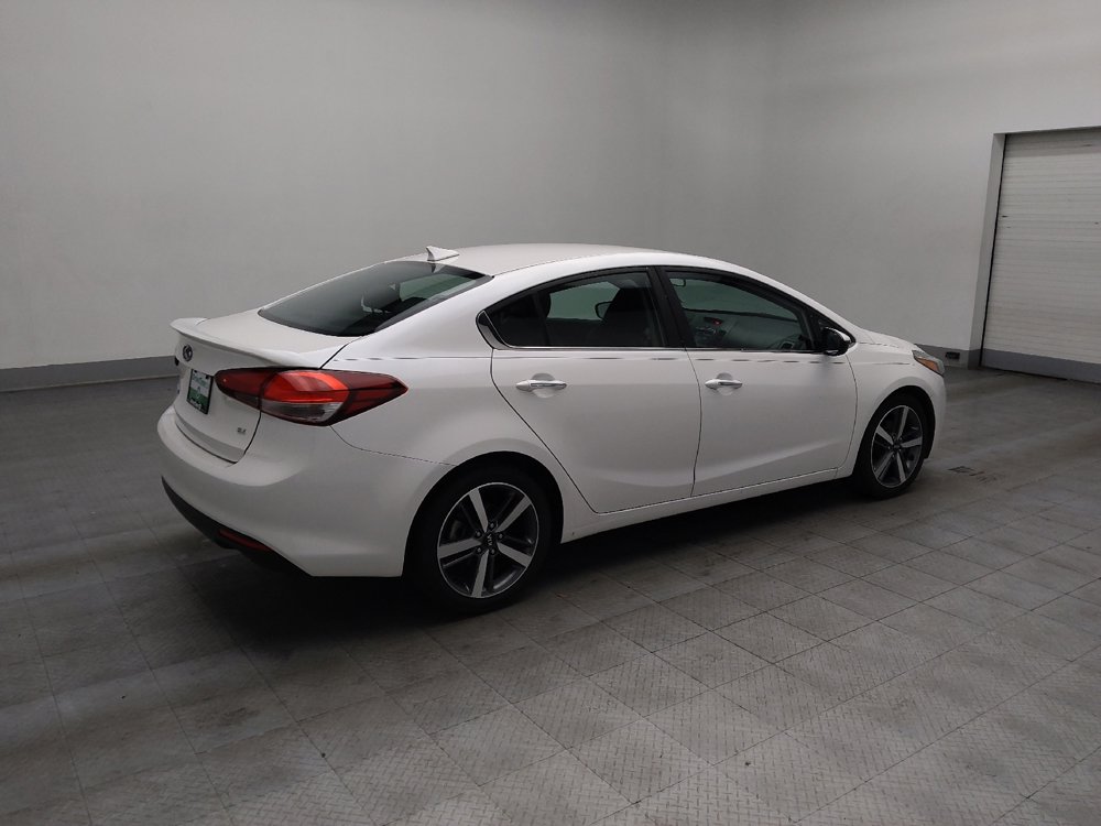 Used 2017 Kia Forte EX image 10