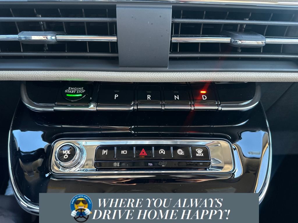 New 2026 Lincoln Corsair Premiere image 18