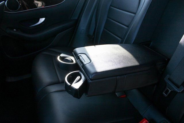 Used 2022 Mercedes-Benz GLC 300 4MATIC image 35