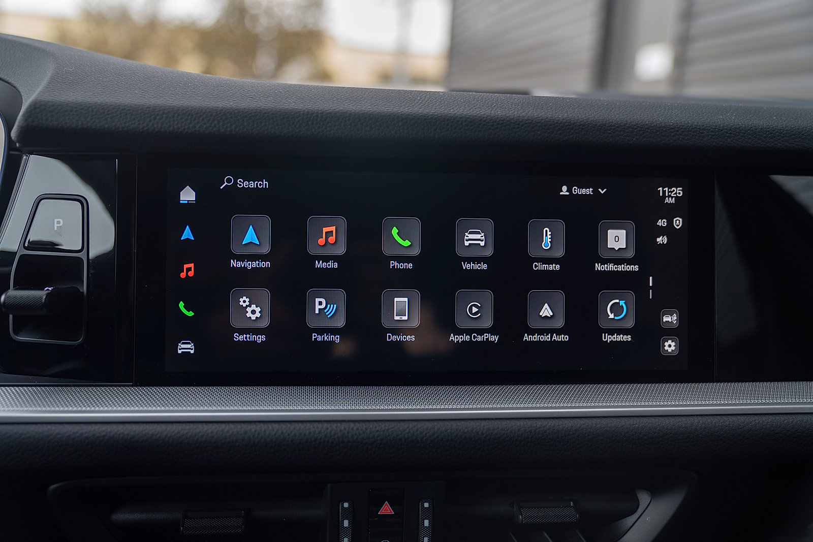 Certified 2025 Porsche Cayenne image 12