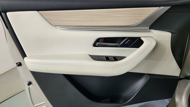 New 2026 MAZDA CX-90 Plug-In Hybrid w/ Premium Plus AWD/4WD image 9