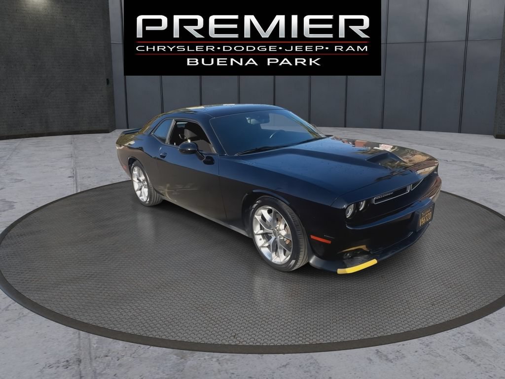 Used 2020 Dodge Challenger GT w/ Driver Convenience Group RWD image 2