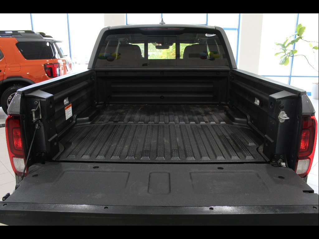 Used 2023 Honda Ridgeline RTL-E image 19